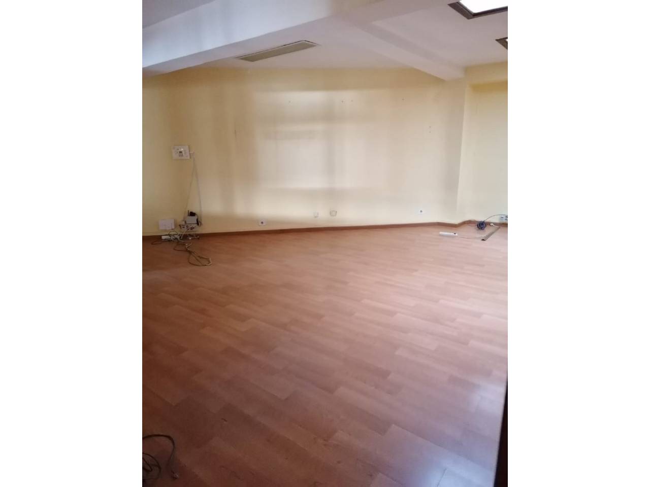 locales-comerciales en merida · casco-historico 300000.00€