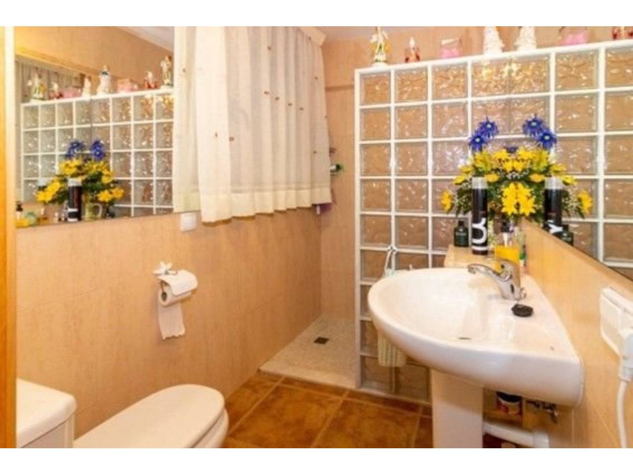 finca-rustica en almendral · almendral 350000.00€