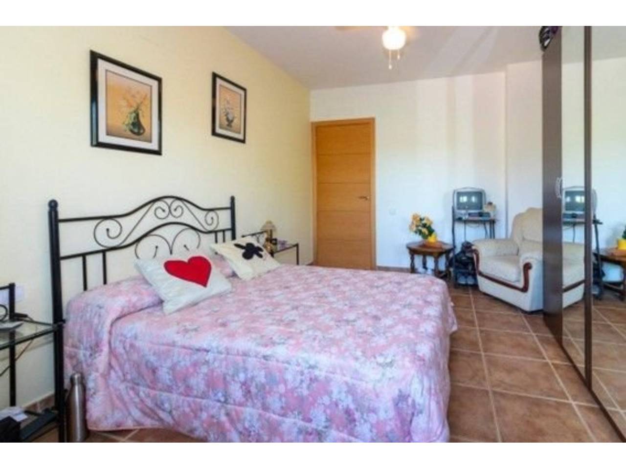 finca-rustica en almendral · almendral 350000.00€