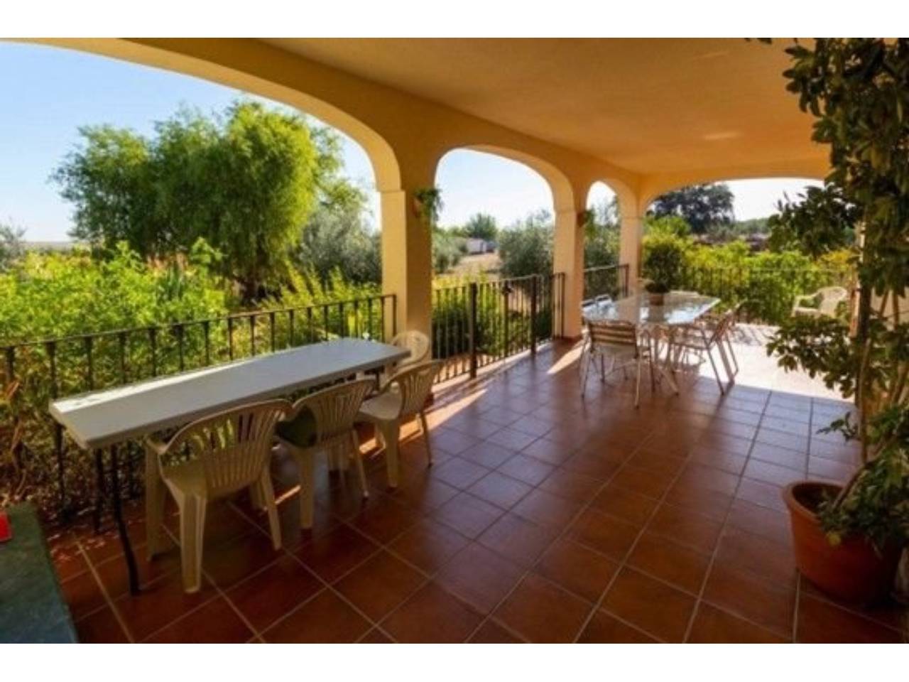 finca-rustica en almendral · almendral 350000.00€