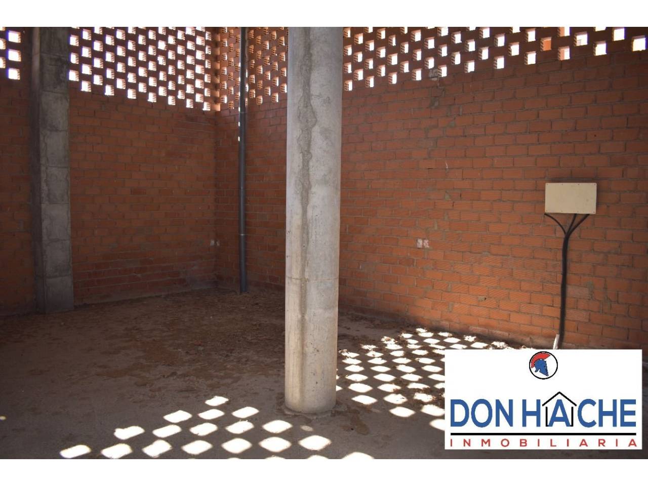 locales-comerciales en merida · los-milagros-la-corchera 85000.00€