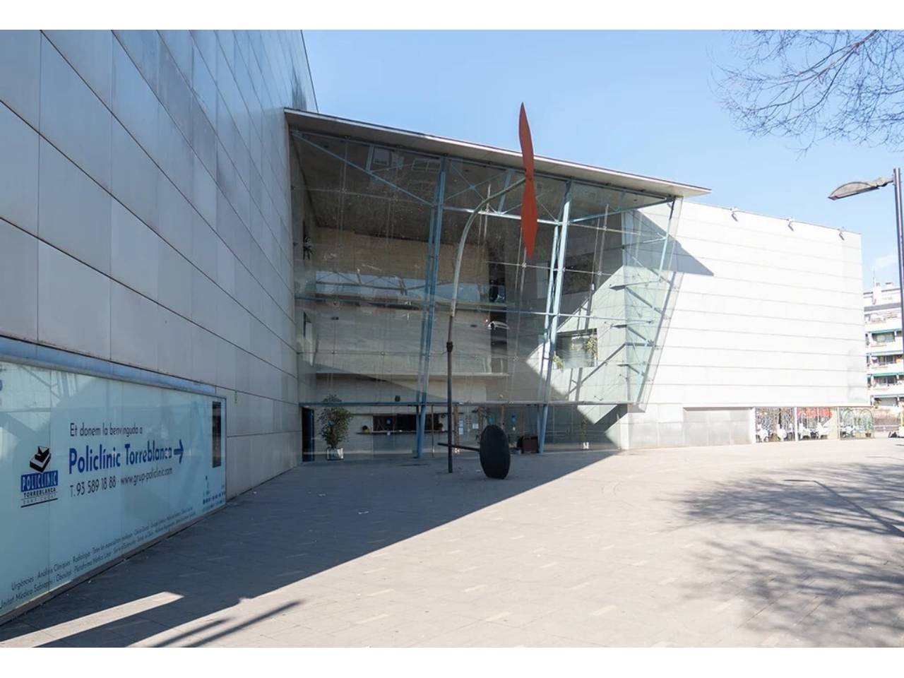 office en sant-cugat-del-valles · l'eixample-torreblanca €