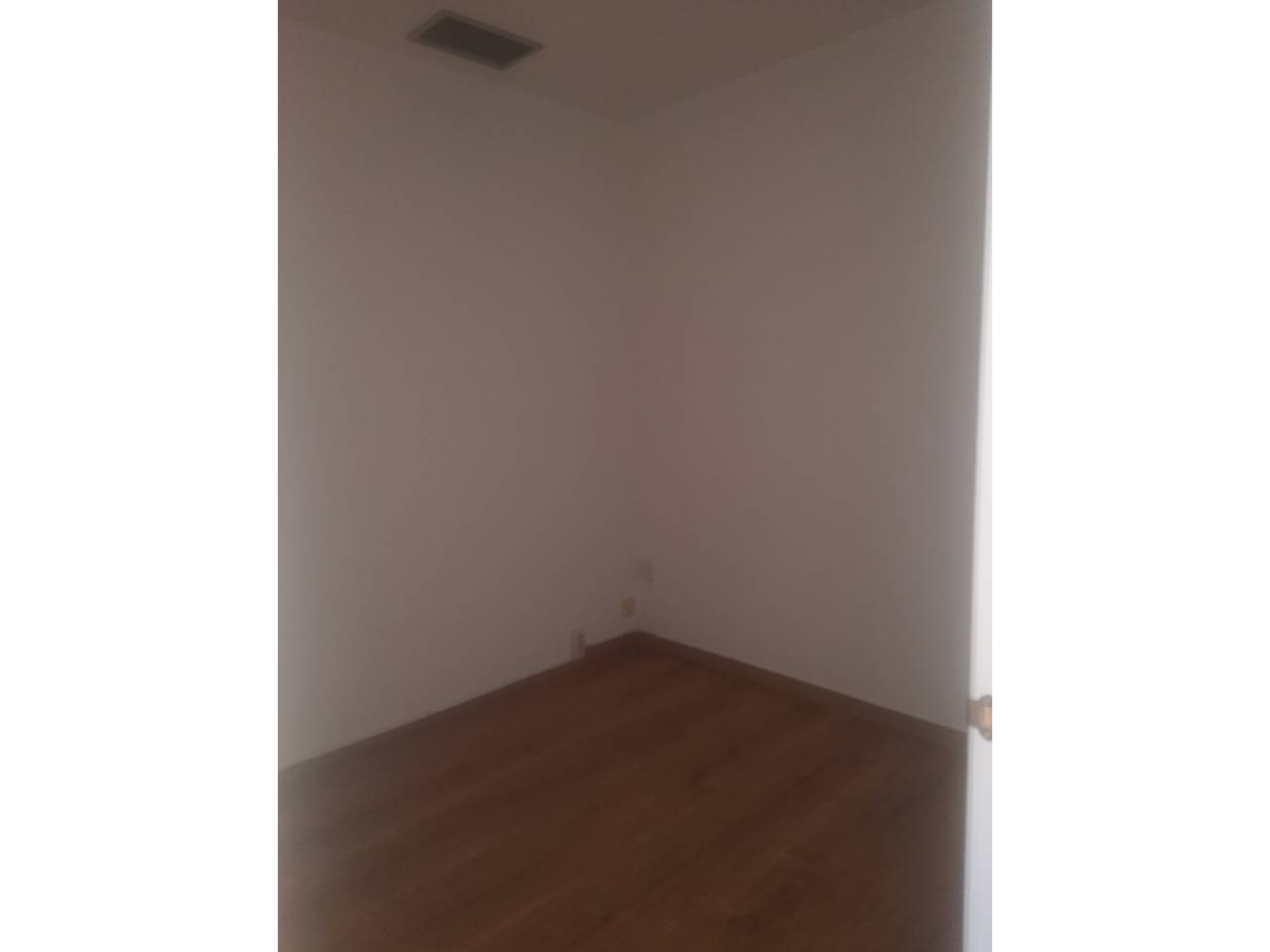 office en sant-cugat-del-valles · l'eixample-torreblanca €