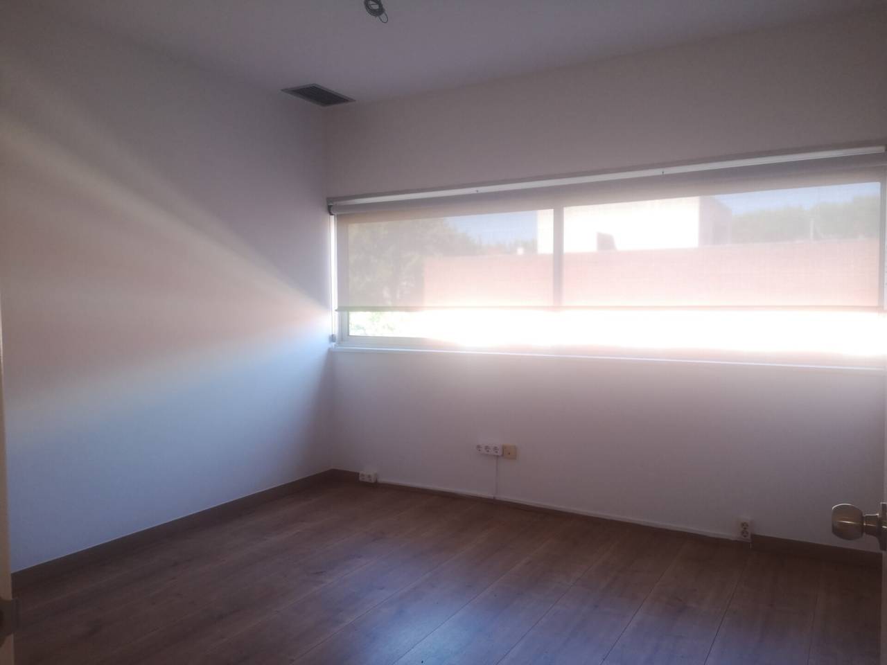 office en sant-cugat-del-valles · l'eixample-torreblanca €