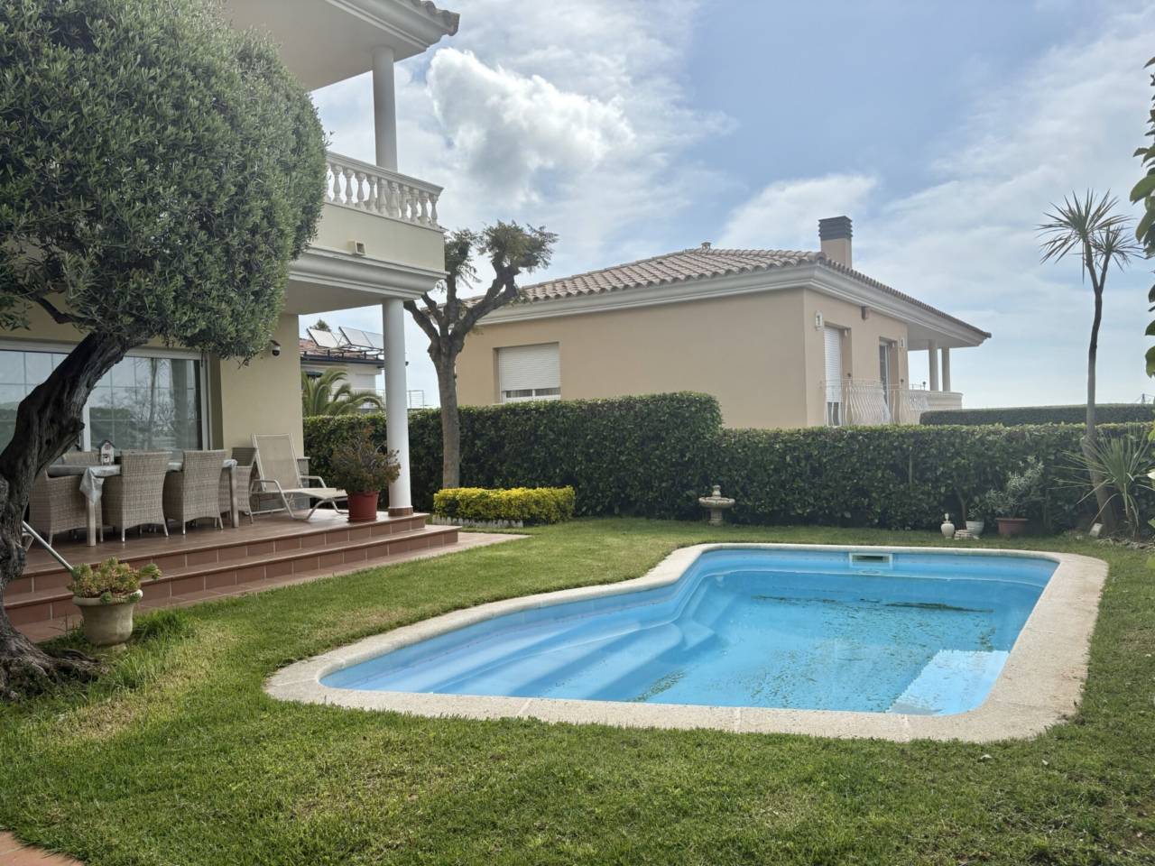 casa-unifamiliar en vilassar-de-dalt · vilassar-de-dalt 1200000.00€