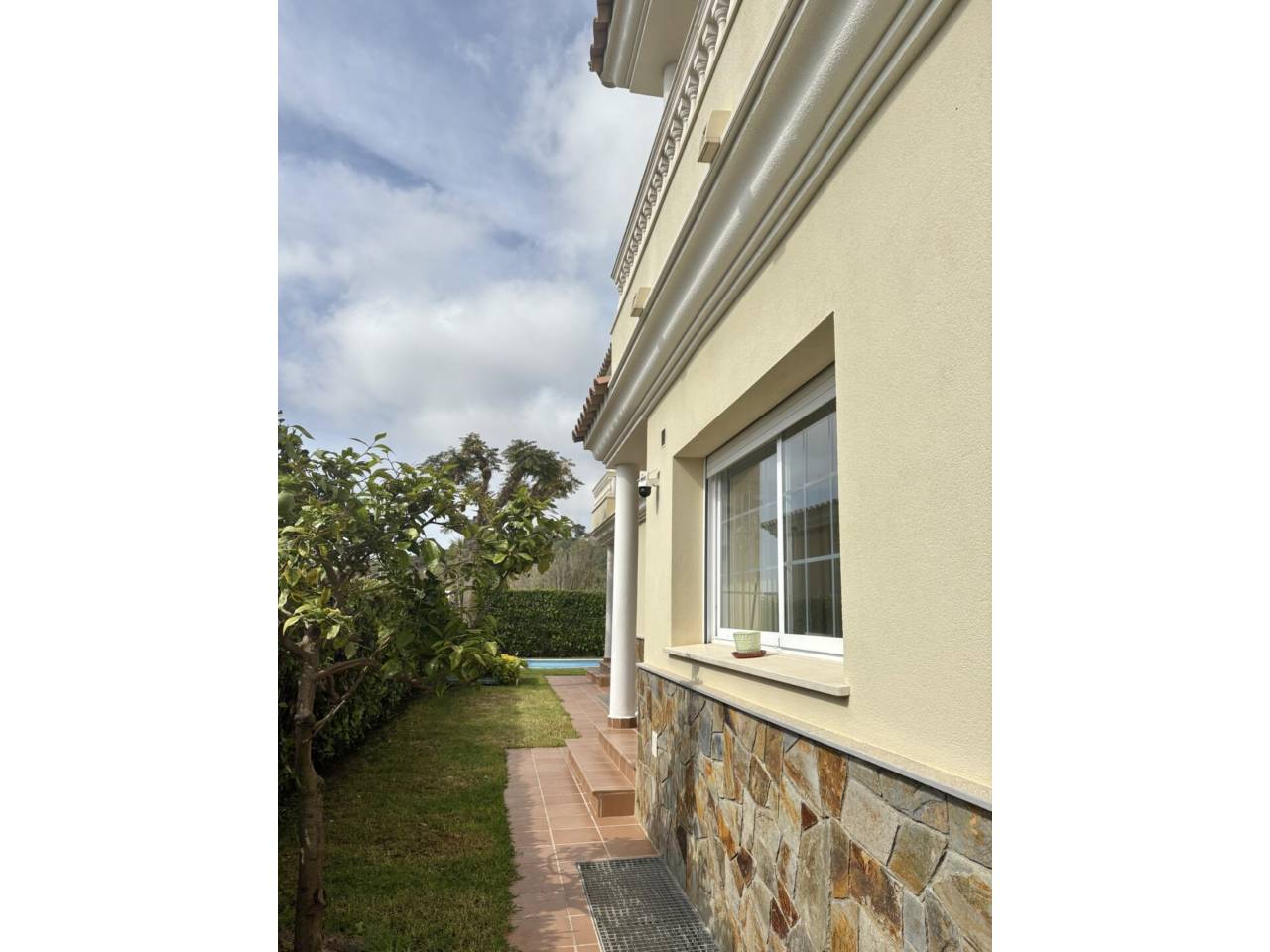 casa-unifamiliar en vilassar-de-dalt · vilassar-de-dalt 1200000.00€