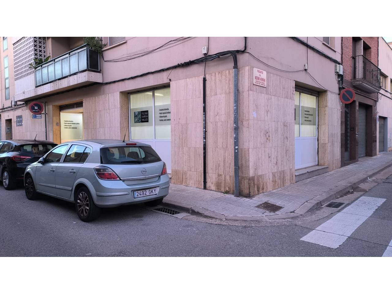 business-projects en sabadell · la-creu-alta €