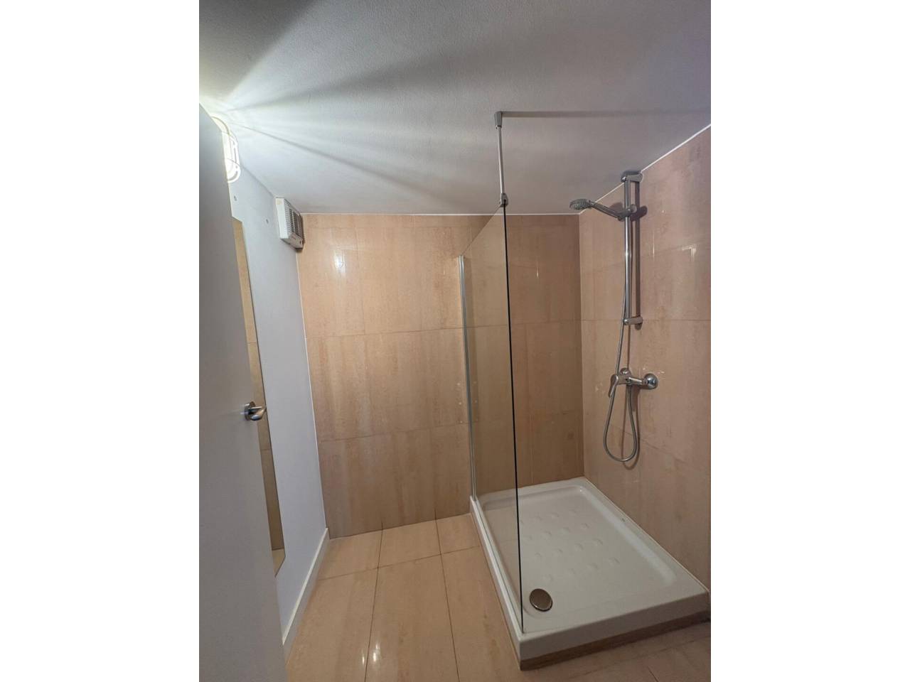 business-projects en sant-cugat-del-valles · centre €