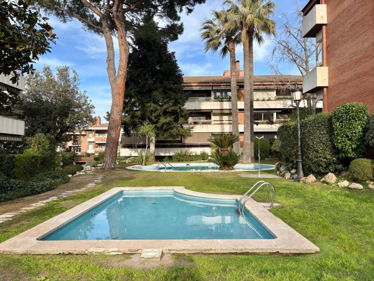 pisos en sant-cugat-del-valles · l'eixample-torreblanca 1300000.00€