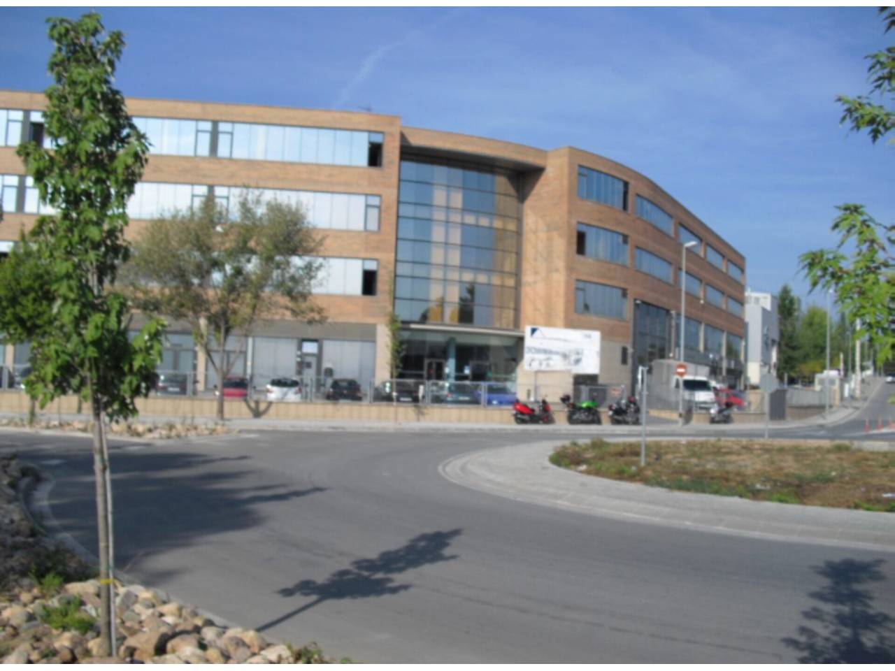 offices en sant-cugat-del-valles · l'eixample-torreblanca €