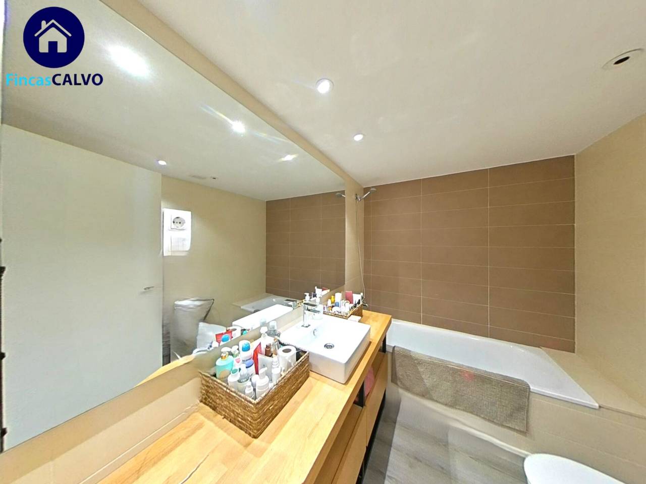 casas-adosadas en sant-quirze-del-valles · sant-quirze-del-valles 775000.00€
