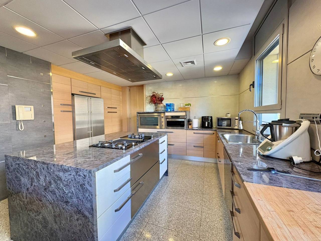 chalet-independiente en sant-cugat-del-valles · arxius 1675000.00€