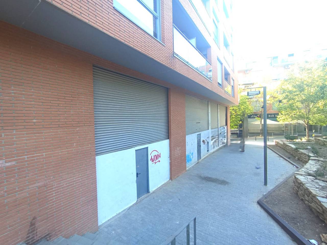 locales-comerciales en rubi · mercat €