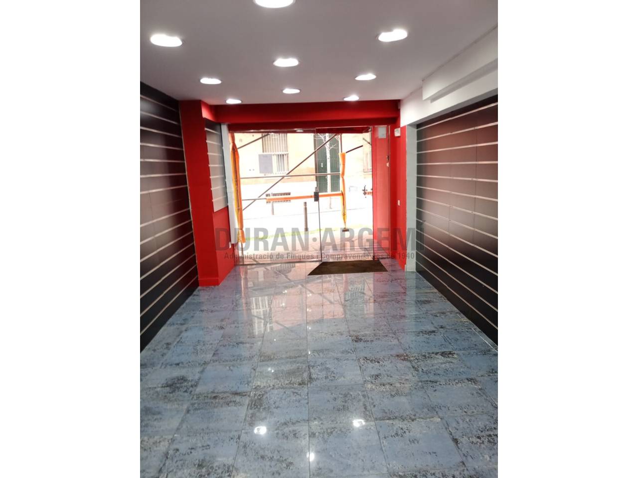 Local comercial en alquiler