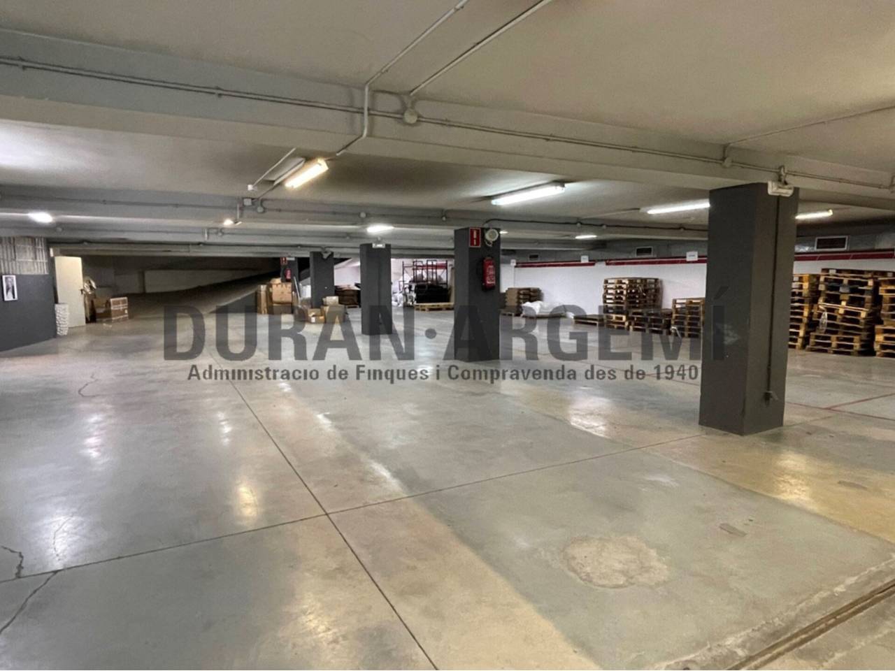 Edifici en venda a La Maurina