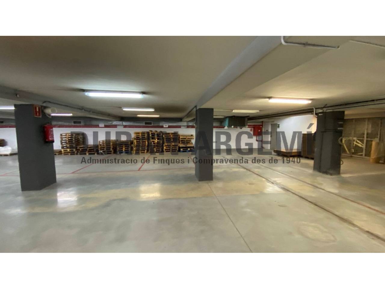 Edifici en venda a La Maurina