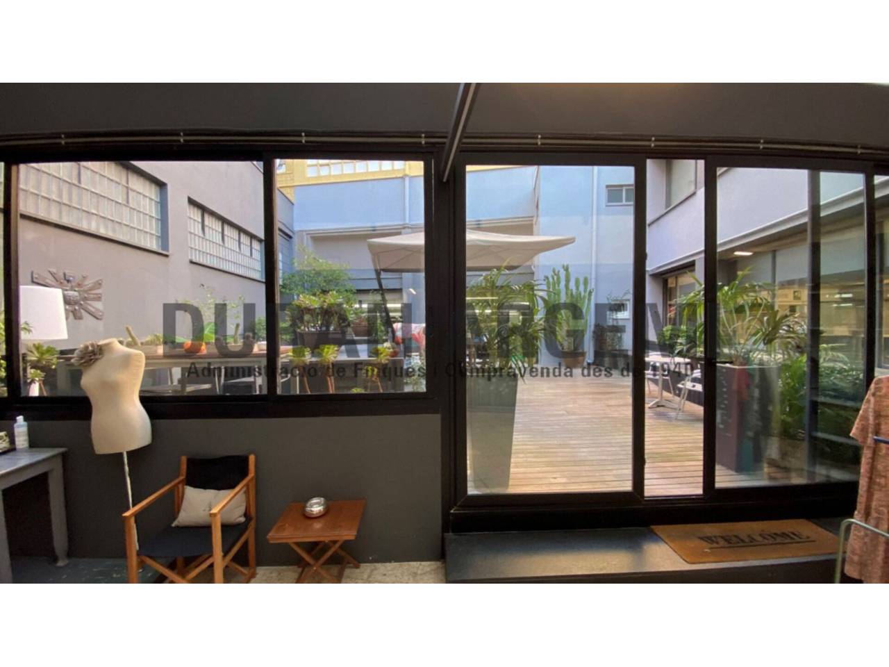 Edifici en venda a La Maurina