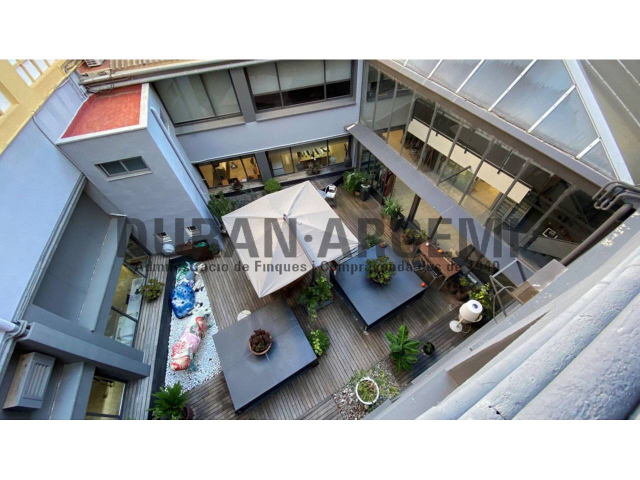 Edifici en venda a La Maurina