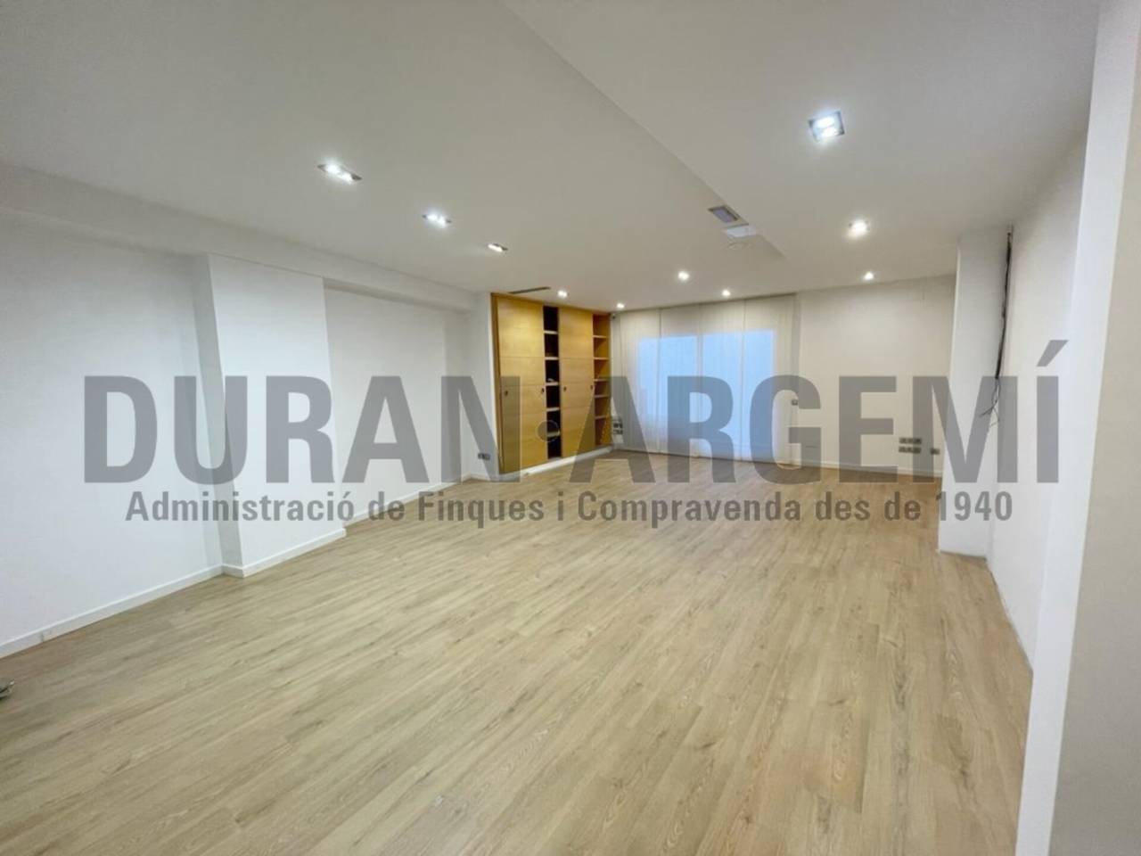 Oficina en alquiler en Centre de Terrassa