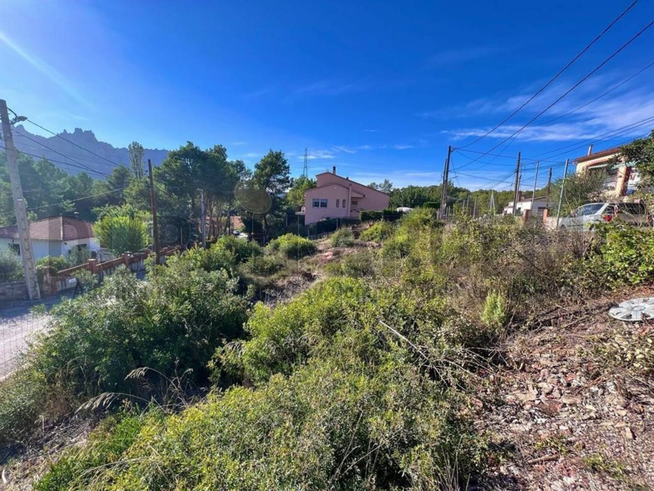 TERRENY URBANIZABLE A CAN SERRA, VACARISAS 