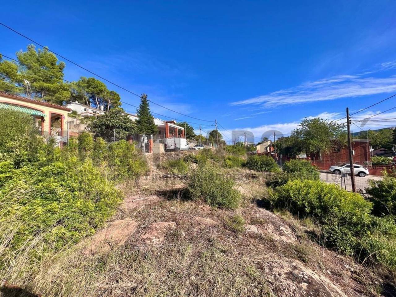 TERRENY URBANIZABLE A CAN SERRA, VACARISAS 