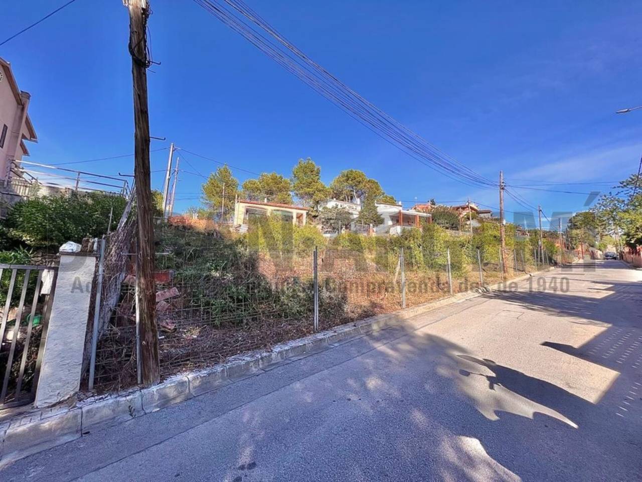 TERRENY URBANIZABLE A CAN SERRA, VACARISAS 