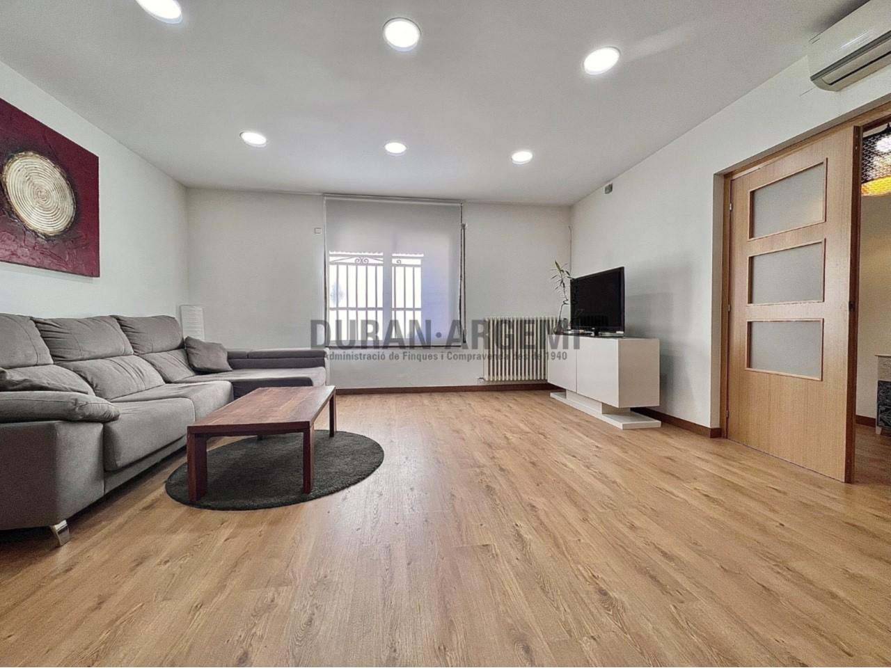 CASA UNIFAMILIAR A CA N'AURELL