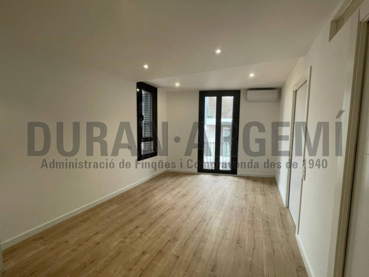 PIS DE LLOGUER AL CENTRE
