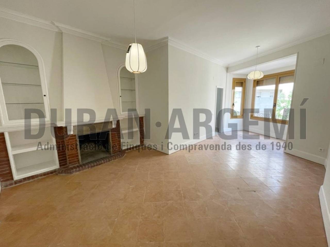 TRIPLEX DE ALQUILER EN EL CENTRO