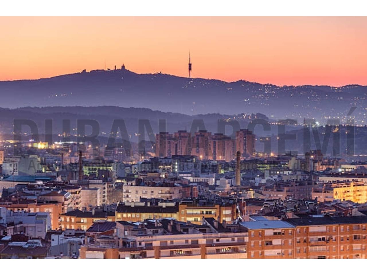  Local en Venda al Centre