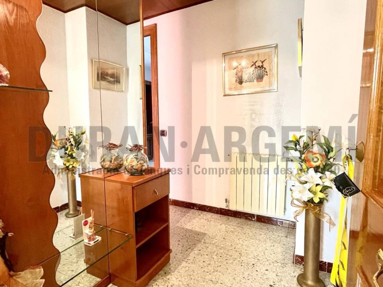 CASA UNIFAMILIAR EN VENDA A CA N'ANGLADA 