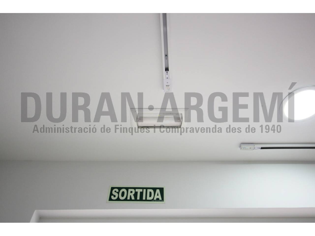 LOCAL DE LLOGUER AL CENTRE DE TERRASSA 