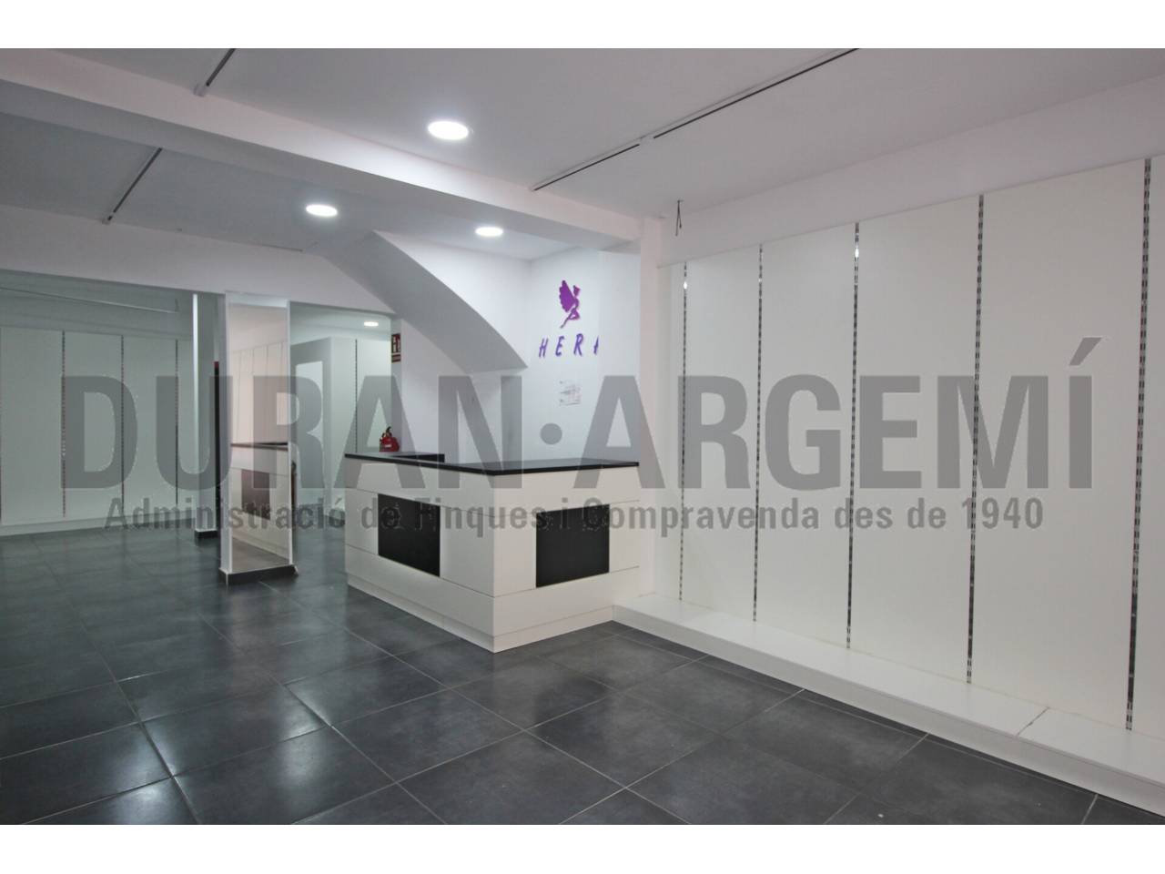   LOCAL DE LLOGUER AL CENTRE DE TERRASSA 