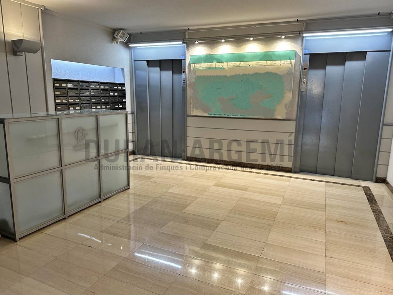 Oficina en el Eixample - Barcelona