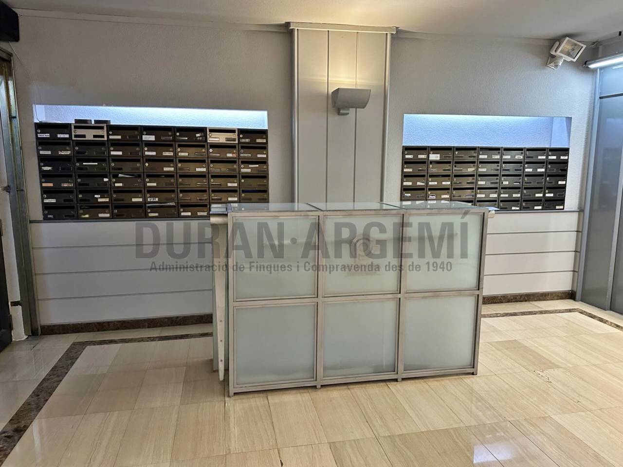 Oficina en el Eixample - Barcelona