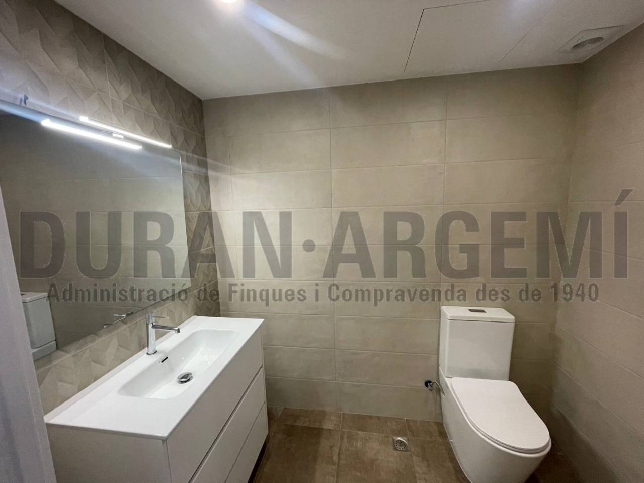 Duplex en venta en Sant Pere(08225)