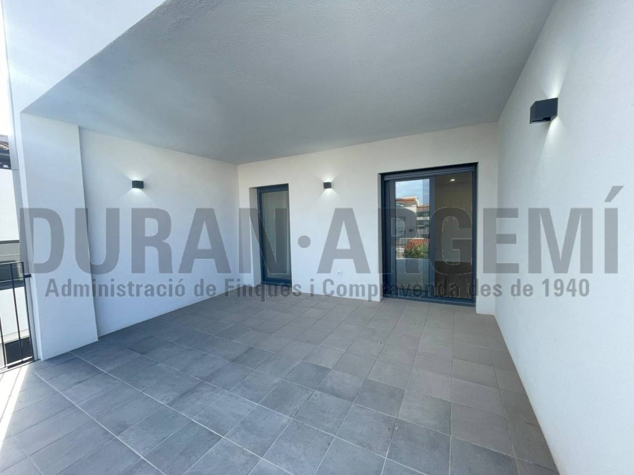 Duplex en venta en Sant Pere(08225)