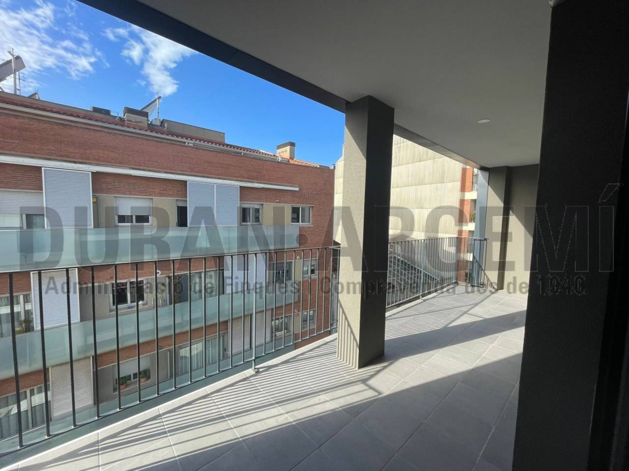 Duplex en venta en Sant Pere(08225)