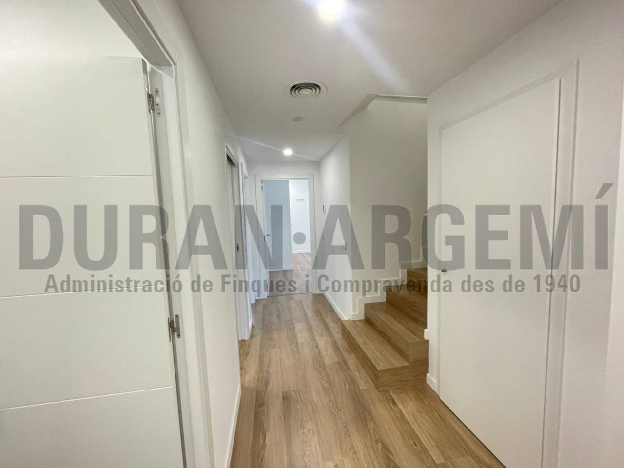 Duplex en venta en Sant Pere(08225)