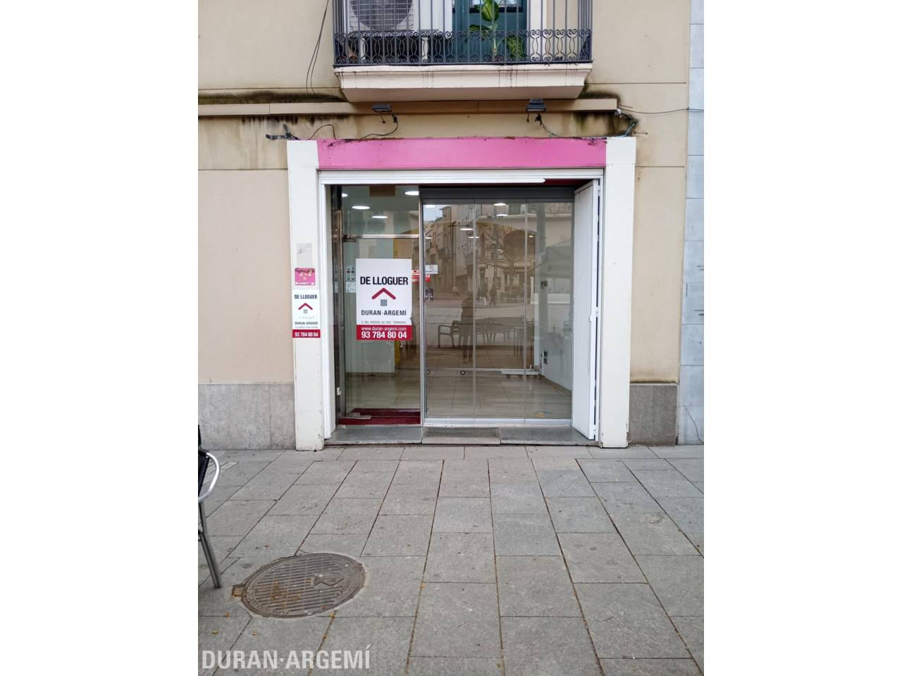 Local comercial de lloguer a la Plaça Vella