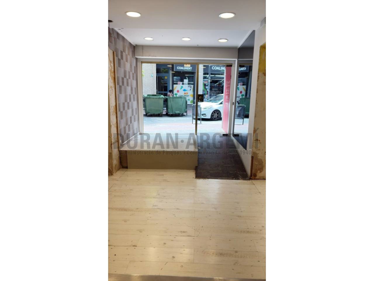 LOCAL DE LLOGUER EN CARRER VOLTA