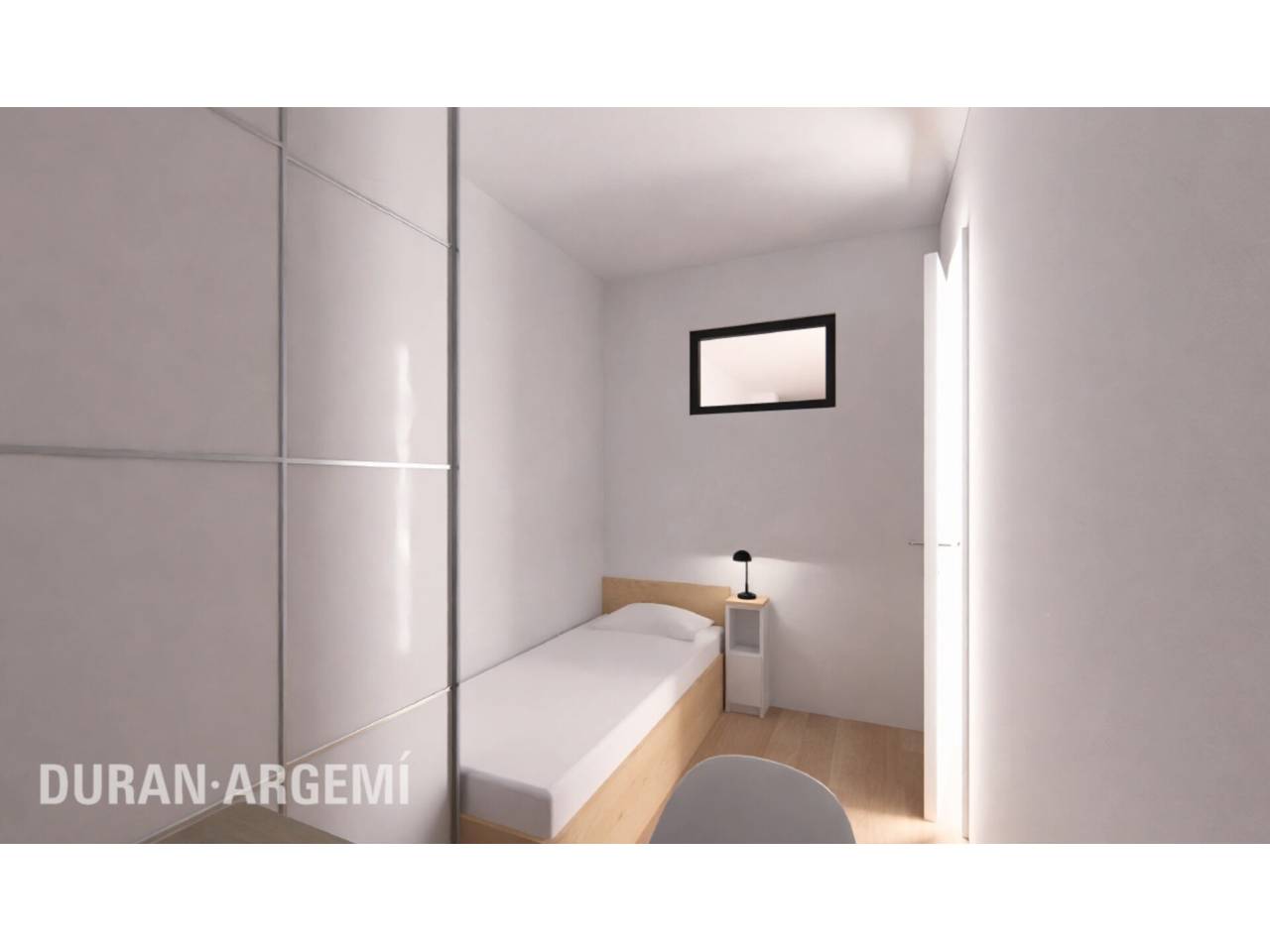 Bajos con patio en venta en Ca n'Aurell