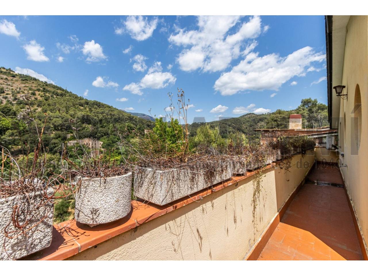 Chalet en venta en Castellar del Vallés