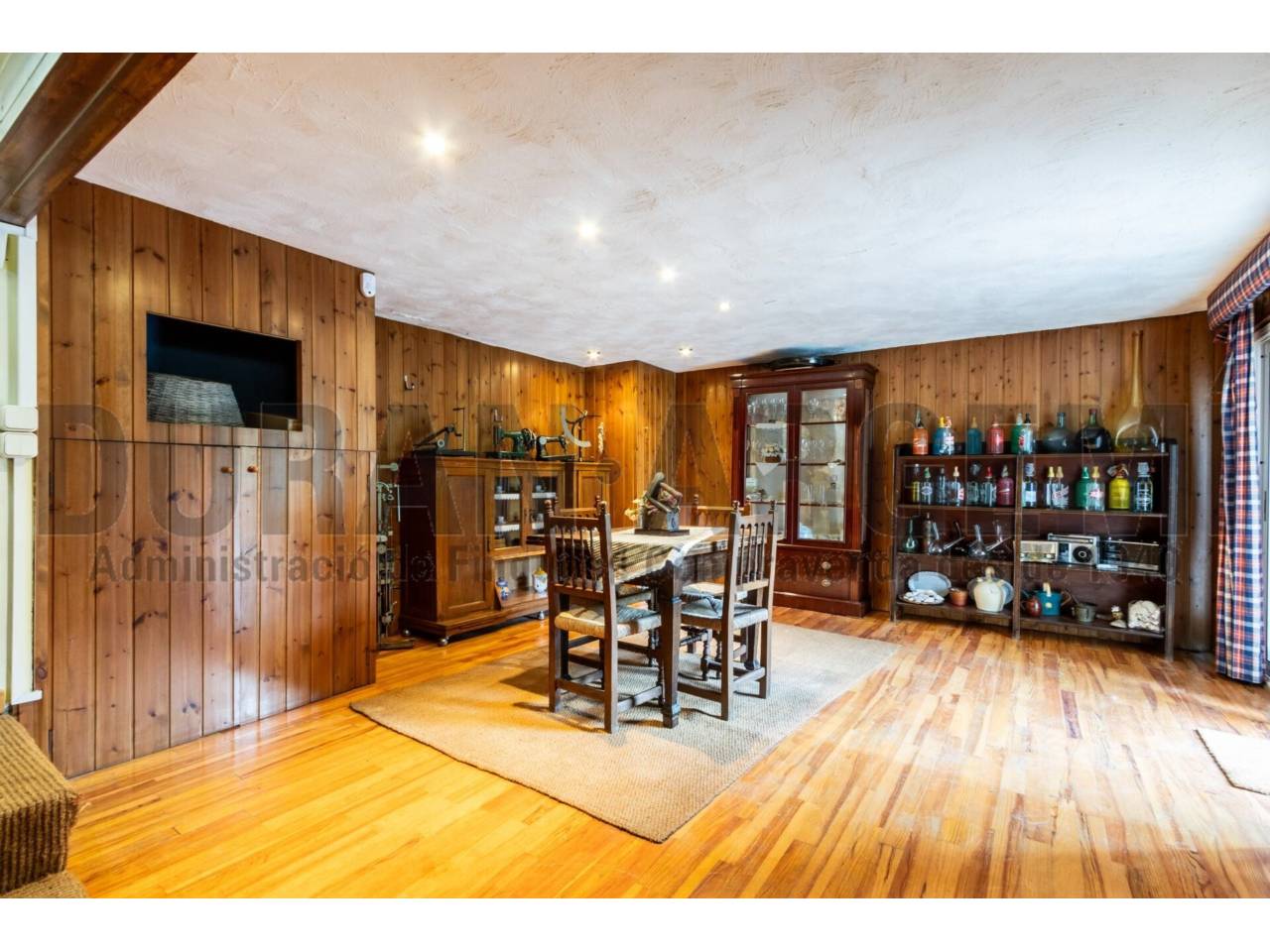 Chalet en venta en Castellar del Vallés