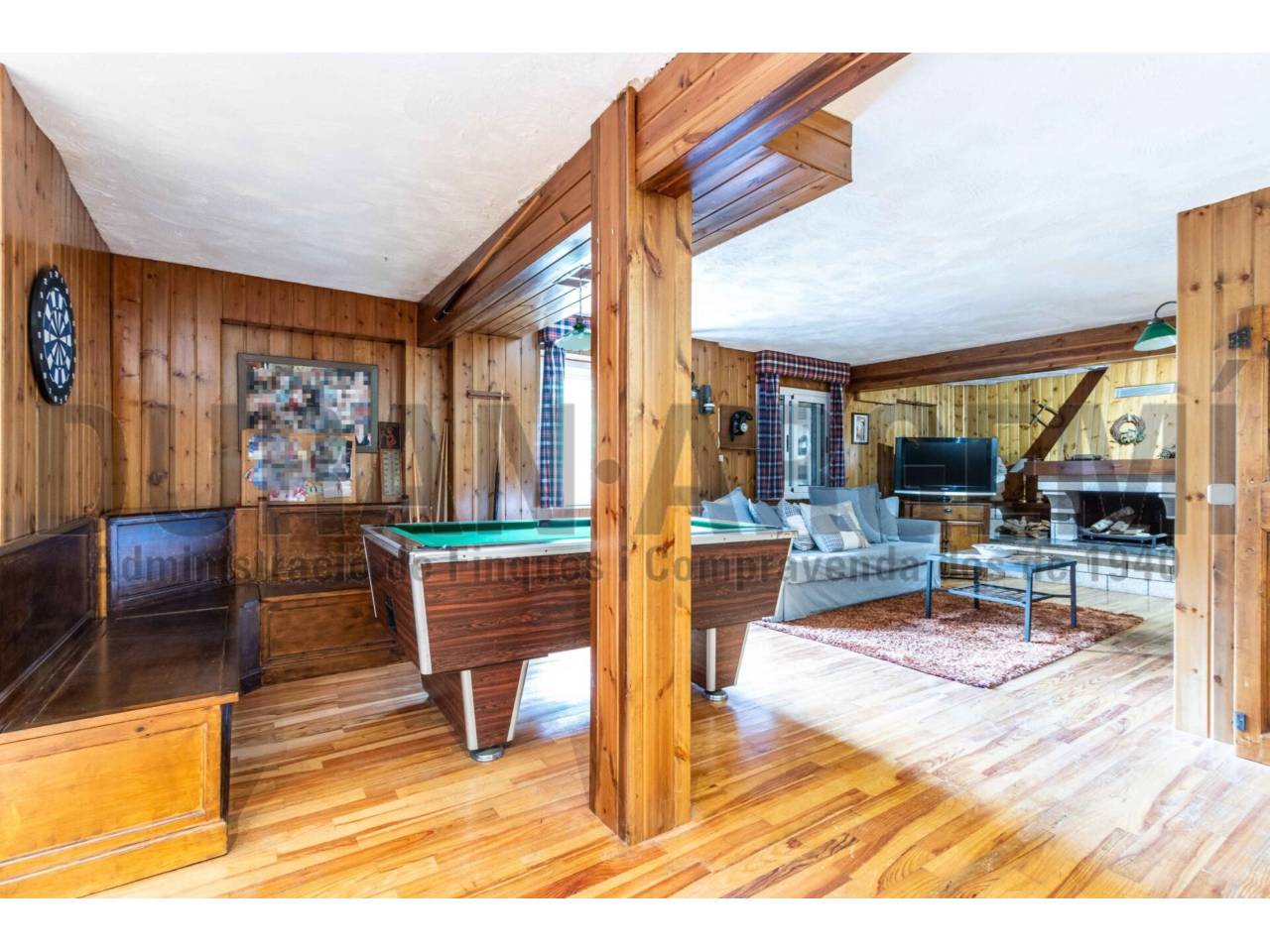 Chalet en venta en Castellar del Vallés