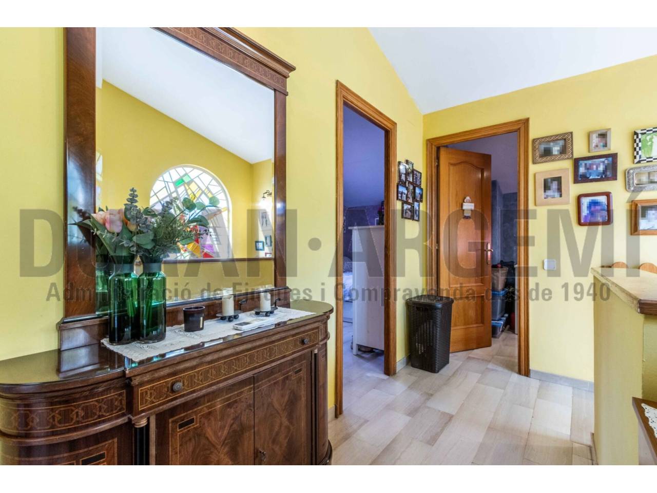 Chalet en venta en Castellar del Vallés