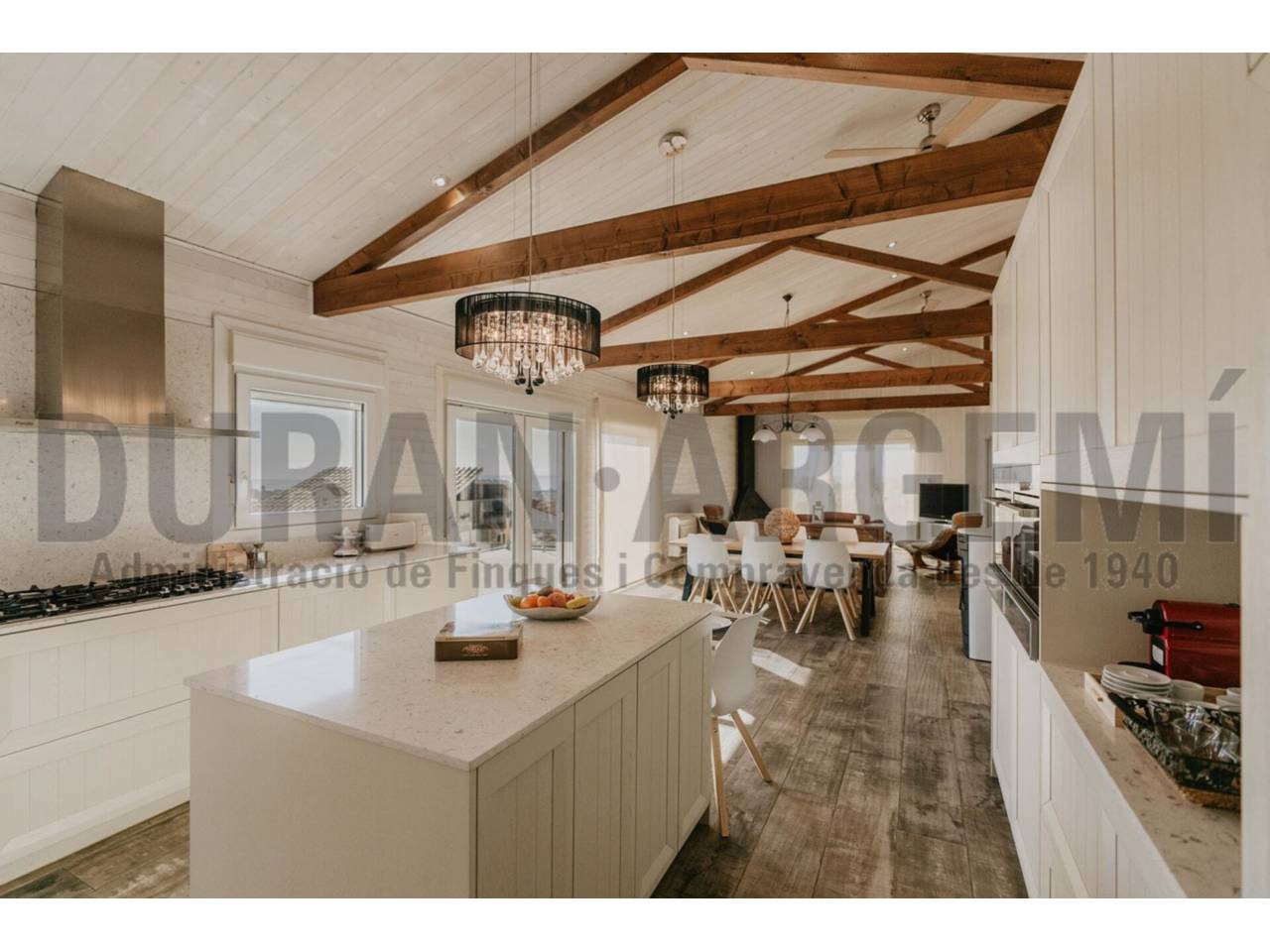 Xalet en venda a Pineda de Mar