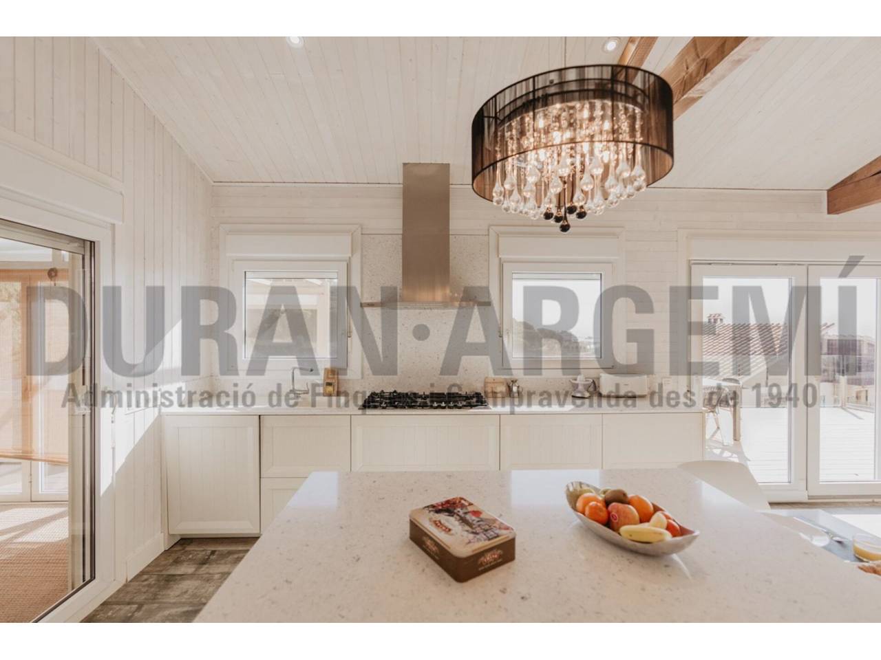 Xalet en venda a Pineda de Mar