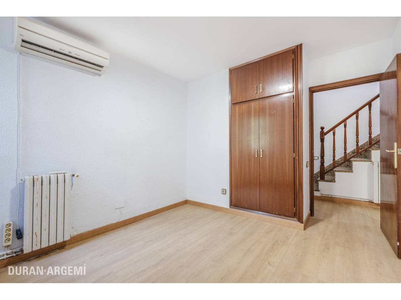 Casa en Venta en Terrassa - la Font de la Espardenyera
