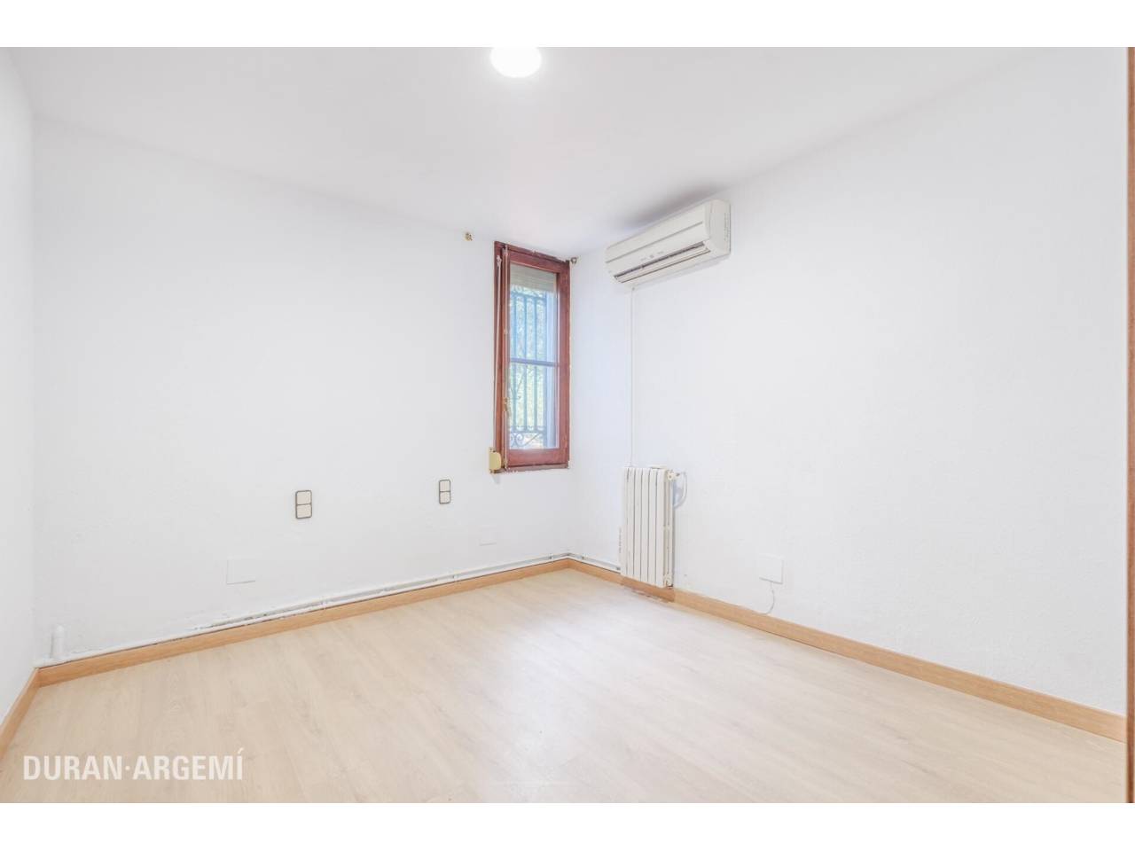 Casa en Venta en Terrassa - la Font de la Espardenyera